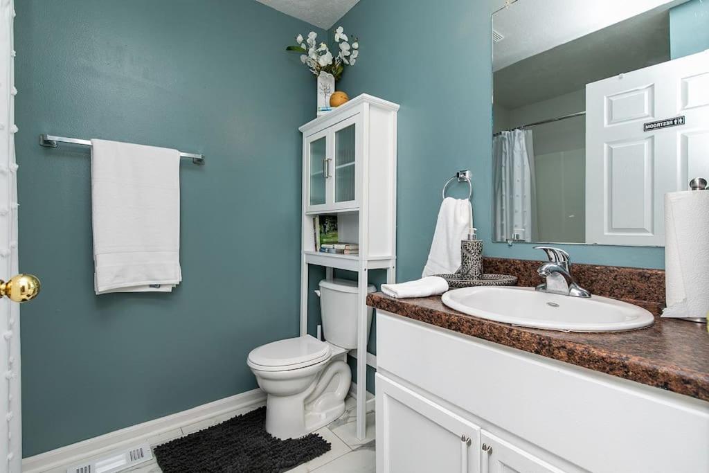 דה מוין Family Friendly Home Close To Airport And Downtown מראה חיצוני תמונה